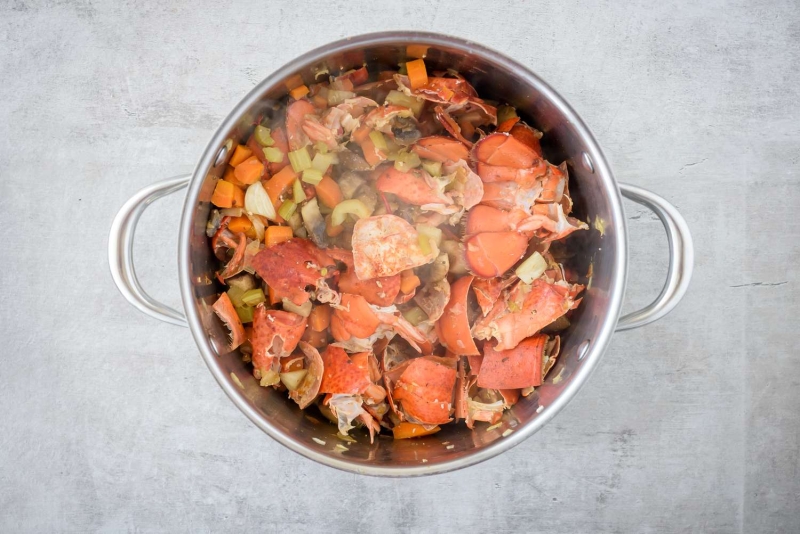 Rich and Flavorful Lobster Stock