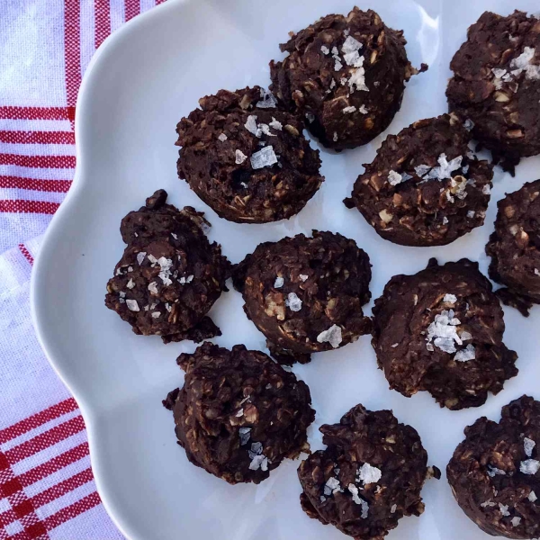 Chocolate No-Bake Oatmeal Cookies Recipe