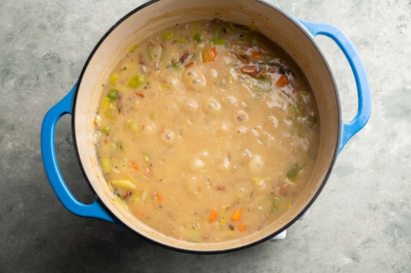 Emeril's Boston Clam Chowder Recipe