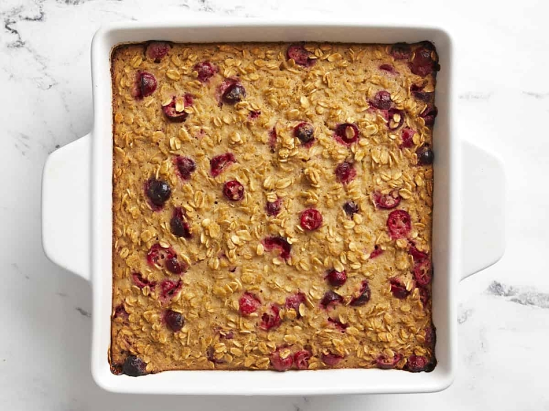 Apple Cranberry Baked Oatmeal