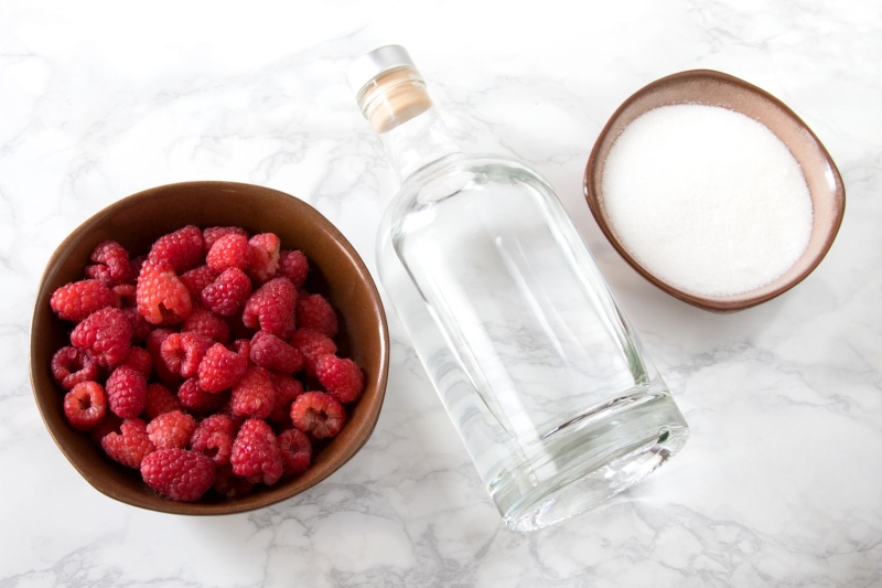 Homemade Raspberry Liqueur Recipe