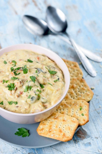 Crock Pot Clam Chowder