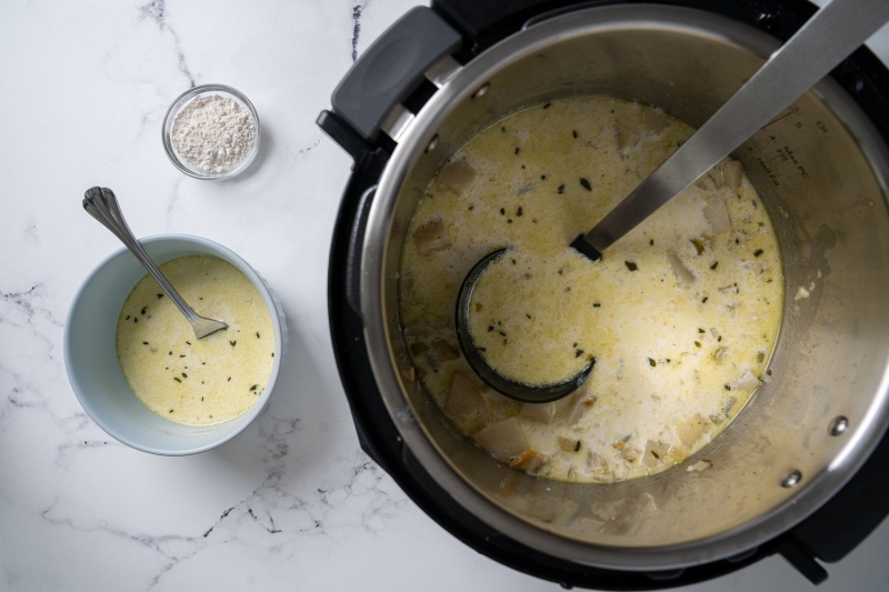 Instant Pot Clam Chowder Recipe