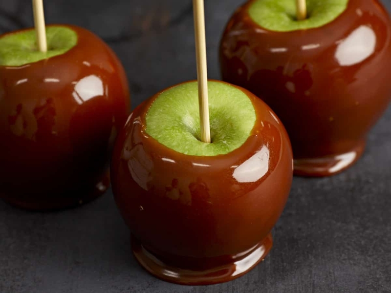 Caramel Apples