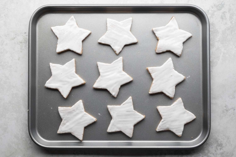 Zimtsterne (German Cinnamon Star Cookies) Recipe