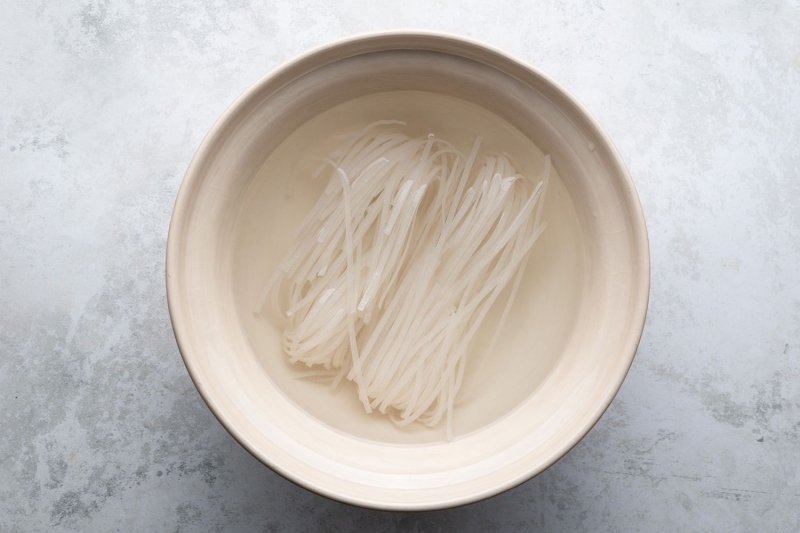 How to Cook Rice Noodles