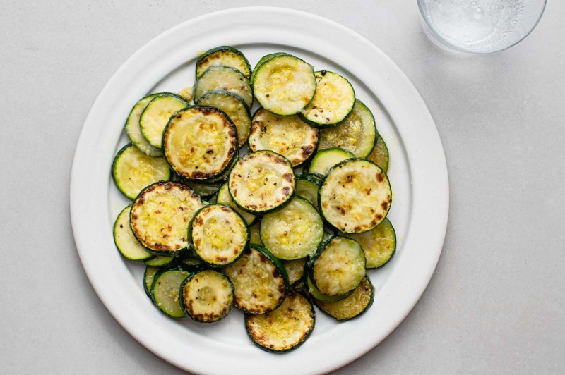 16 Easy Side Dishes to Serve with Pasta