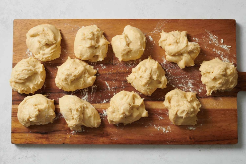 Herb and Parmesan Pull-Apart Rolls