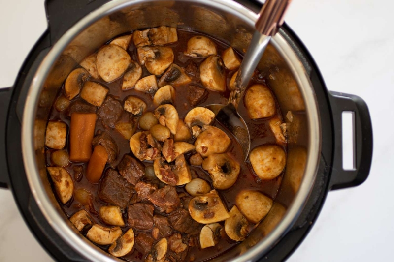 Instant Pot Beef Bourguignon