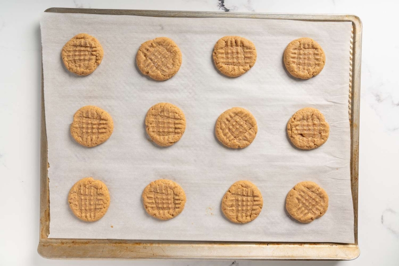 3 Ingredient Peanut Butter Cookies