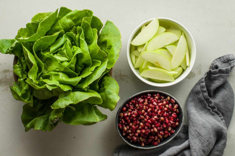 Pomegranate Apple Salad (Parve) Recipe