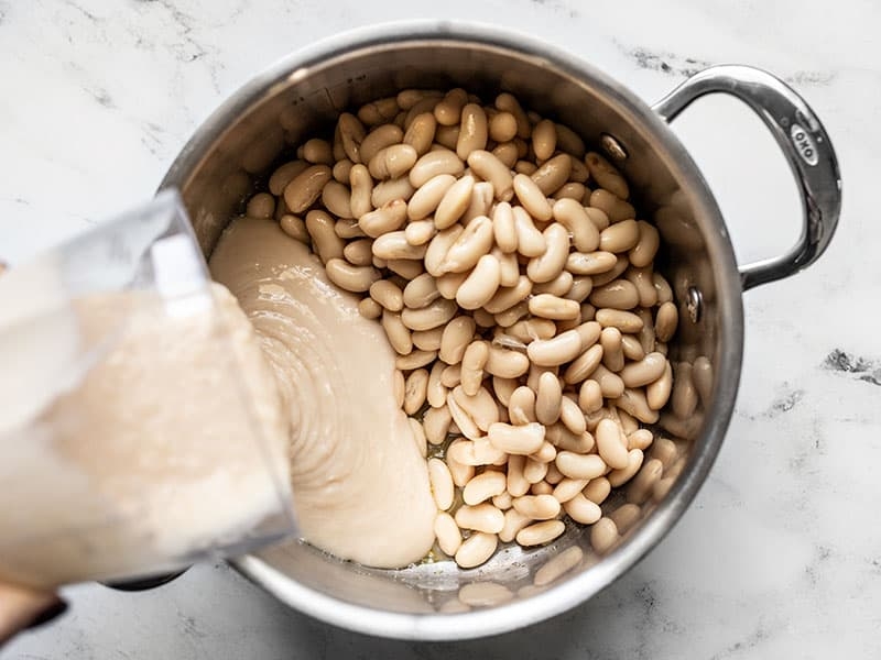 Easy Rosemary Garlic White Bean Soup