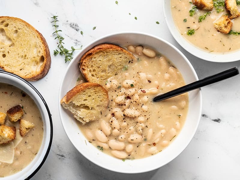 Easy Rosemary Garlic White Bean Soup