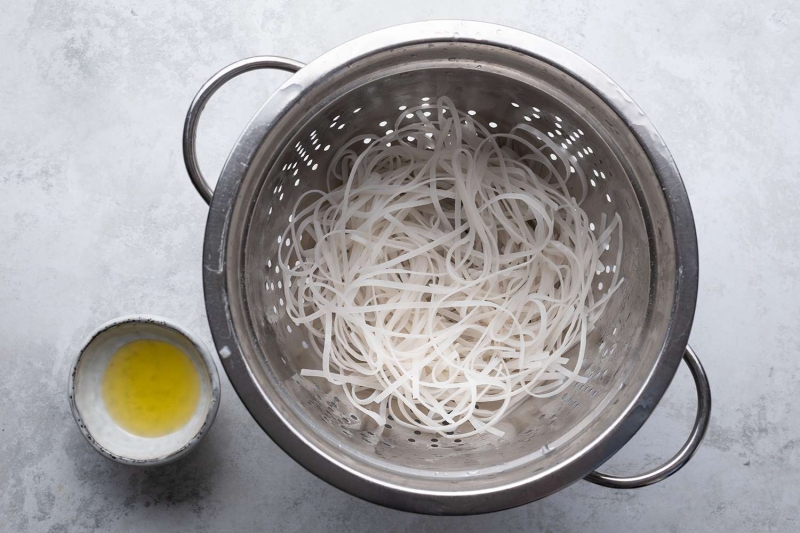 How to Cook Rice Noodles