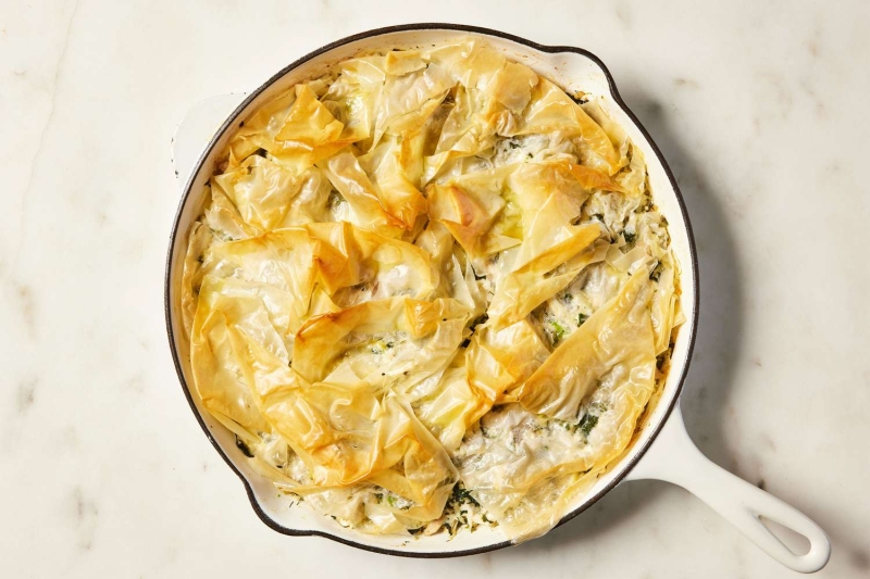 Skillet Chicken Spanakopita Pie