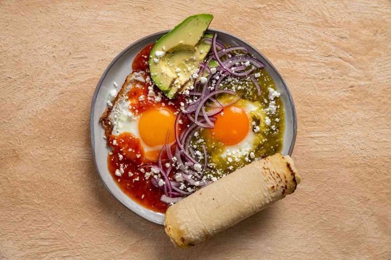 Huevos Divorciados Recipe