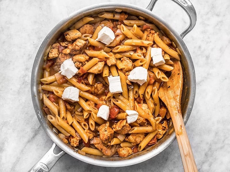 One Pot Creamy Cajun Chicken Pasta