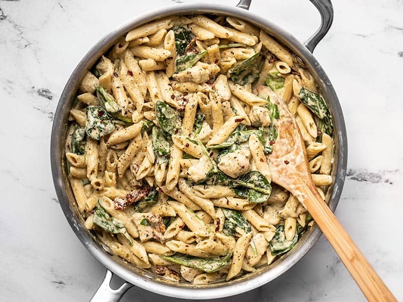 One Pot Creamy Pesto Chicken Pasta