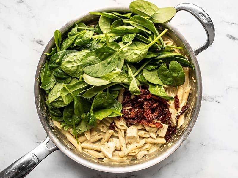 One Pot Creamy Pesto Chicken Pasta