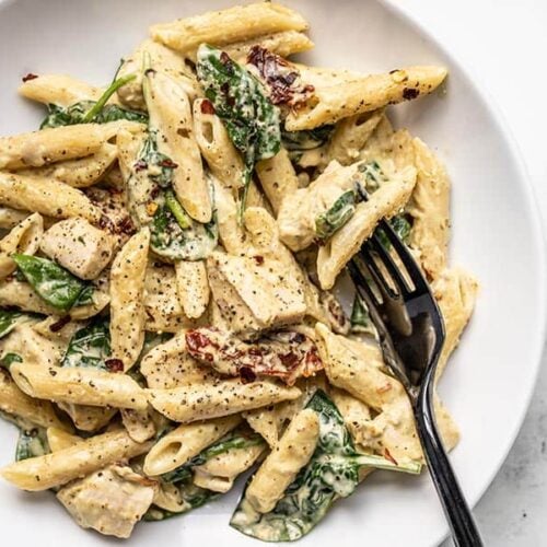 One Pot Creamy Pesto Chicken Pasta