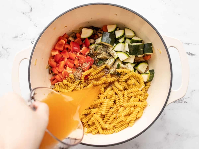 One Pot Veggie Pasta