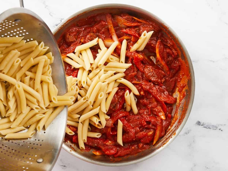 Pasta with Sausage and Peppers