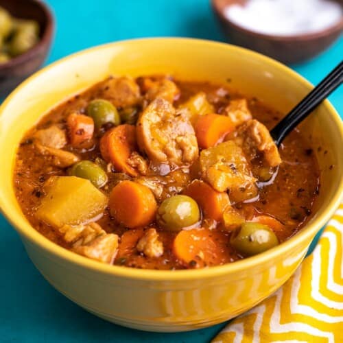 Pollo Guisado (Puerto Rican Chicken Stew)