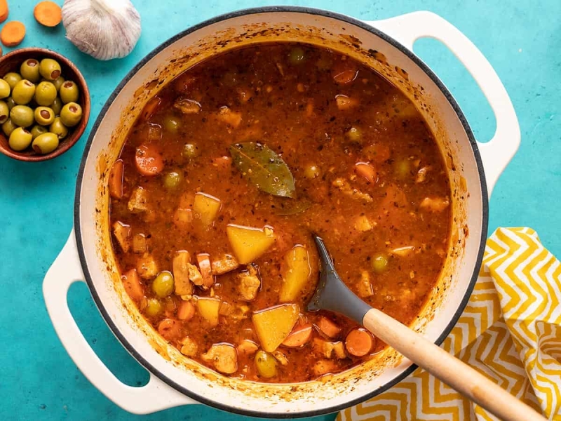 Pollo Guisado (Puerto Rican Chicken Stew)