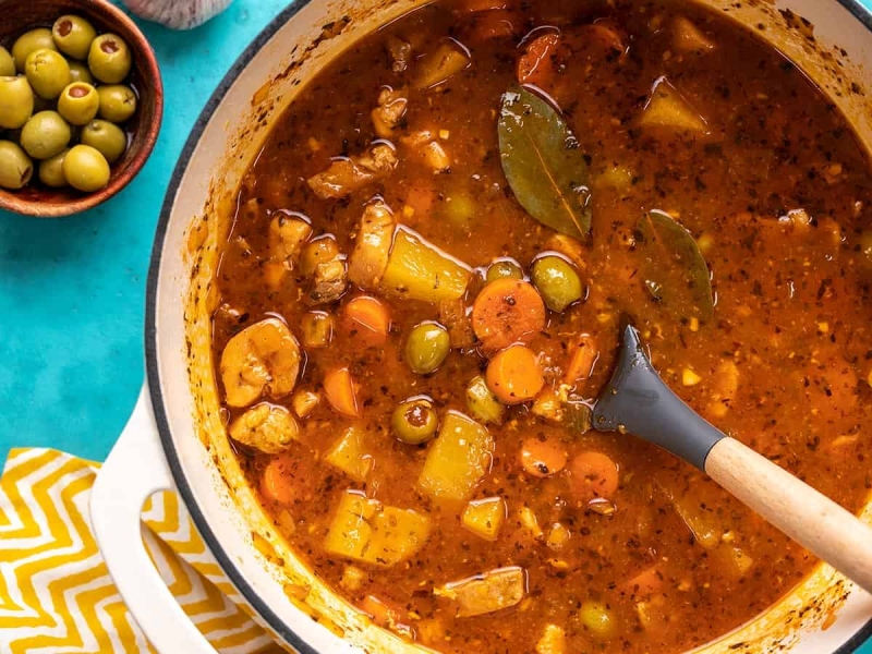 Pollo Guisado (Puerto Rican Chicken Stew)