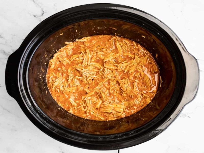 Slow Cooker Buffalo Chicken