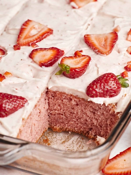 Strawberry Sheet Cake