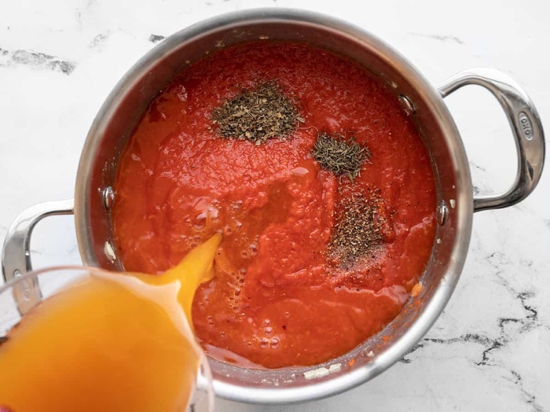 Tomato and Roasted Red Pepper Soup