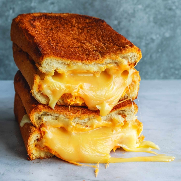 How To Make A Giant Grilled Cheese