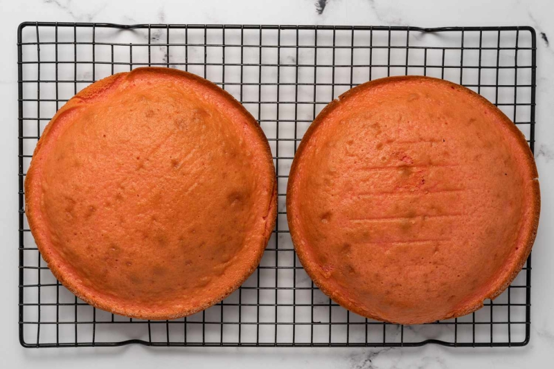 Copycat Strawberry Crunch Cake