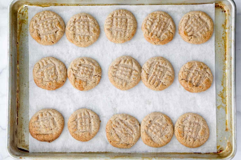 Cinnamon Ghoribas: Easy Cinnamon Cookie Recipe