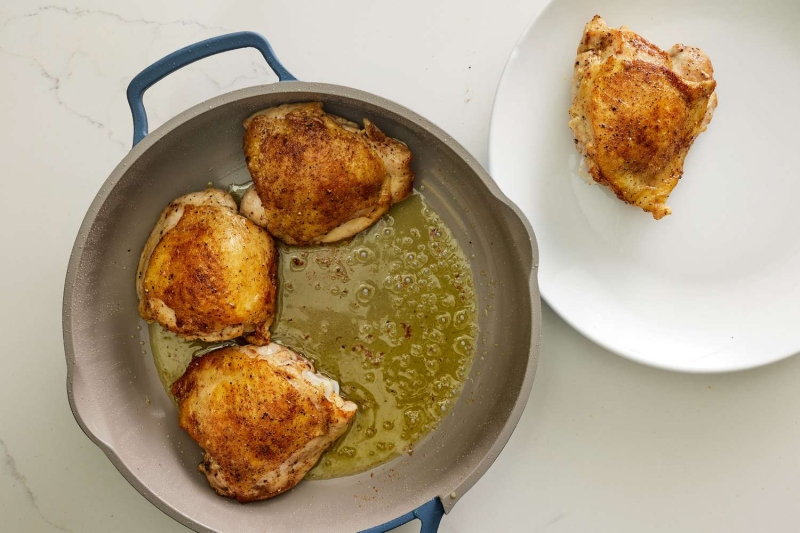 One Pot Chicken and Tomato Rice