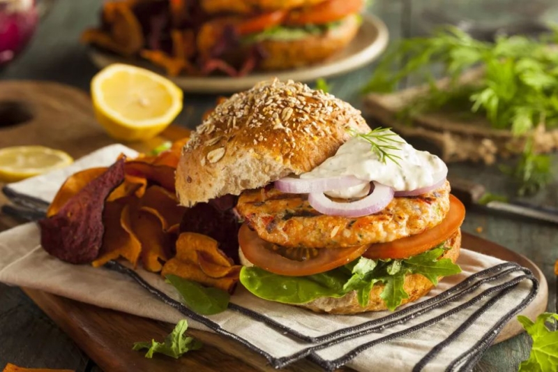 15 Delicious Meals With Canned Salmon