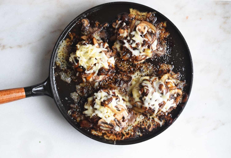 Mushroom Swiss Burgers With Truffle Aioli Recipe