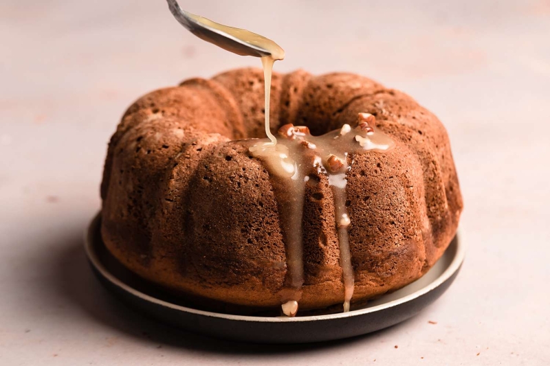 Pumpkin Pound Cake With Maple Pecan Glaze