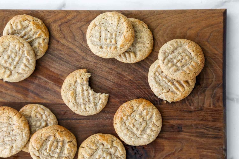 Cinnamon Ghoribas: Easy Cinnamon Cookie Recipe