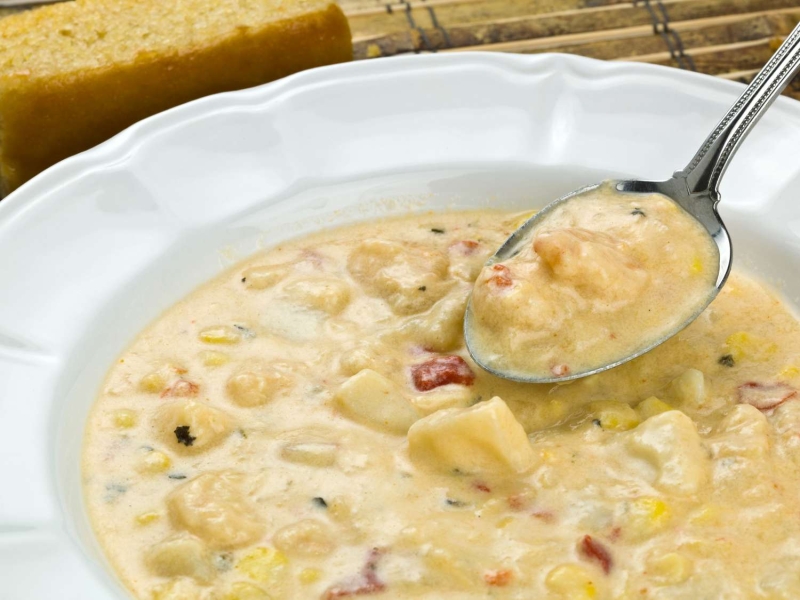 Recipe for Tuna Chowder With Corn and Cheese