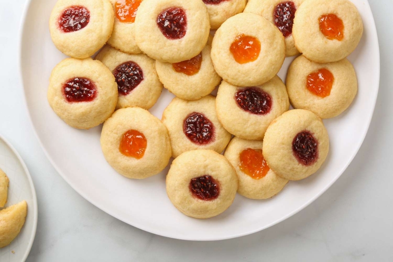 Thumbprint Cookies