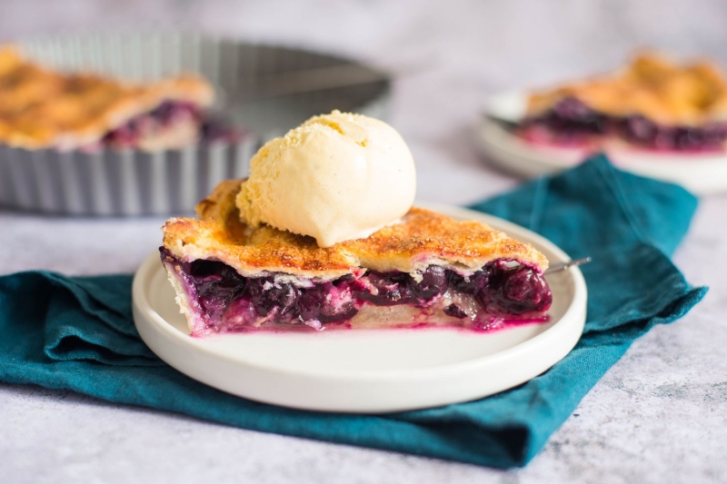 Classic Double Crust Blueberry Pie