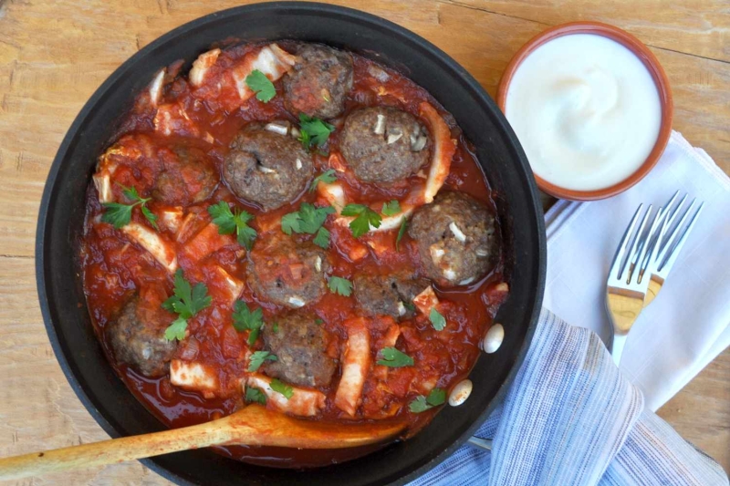 Cabbage With Meatballs Recipe