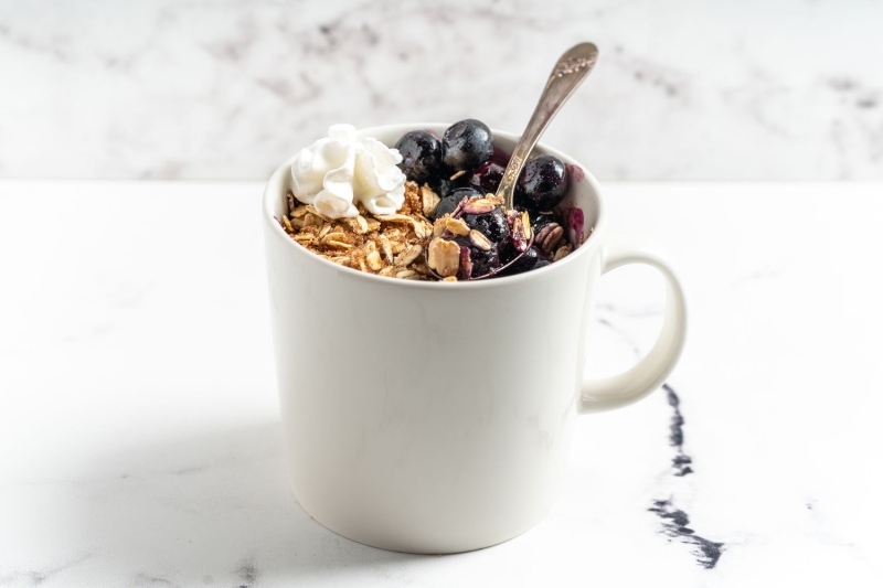 Blueberry Crumble Mug Pie