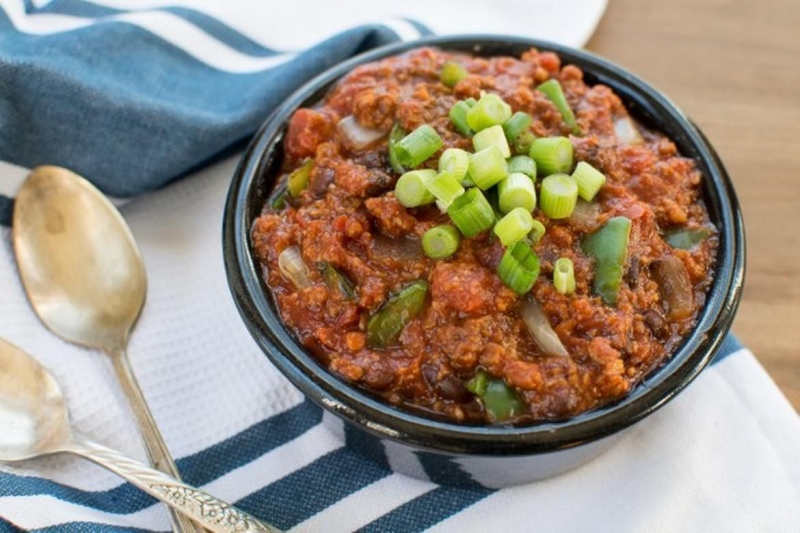 Vegan Chili With Smart Ground Mock Meat Crumbles