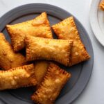 Brazilian Pasteis With Chicken (Pastel Frito de Frango)