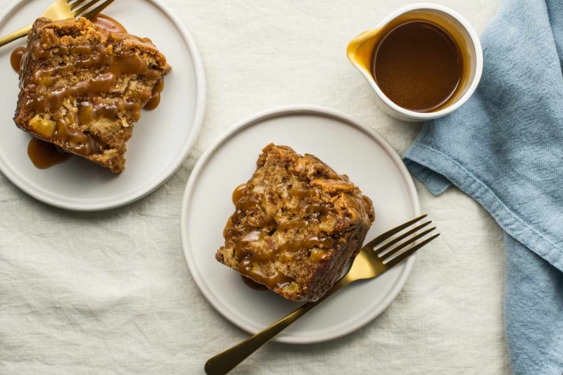 Fresh Apple Cake With Brown Sugar Topping Recipe