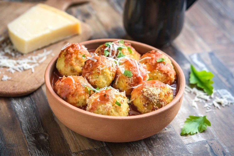 Turkey Meatballs Baked With Parmesan Cheese