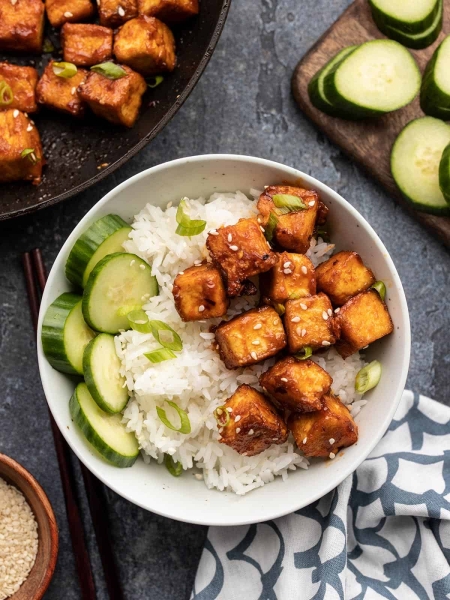 Honey Sriracha Tofu